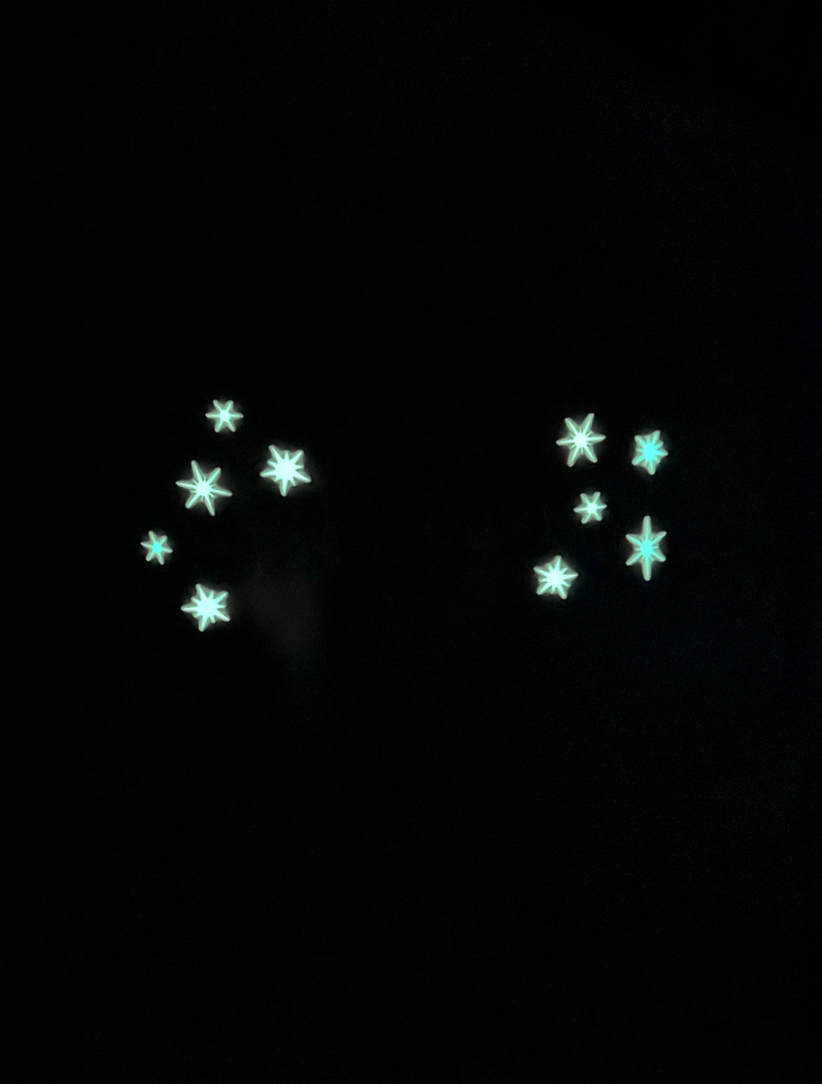 Sweater „Pixie Dust“ mit leuchtenden Sternen