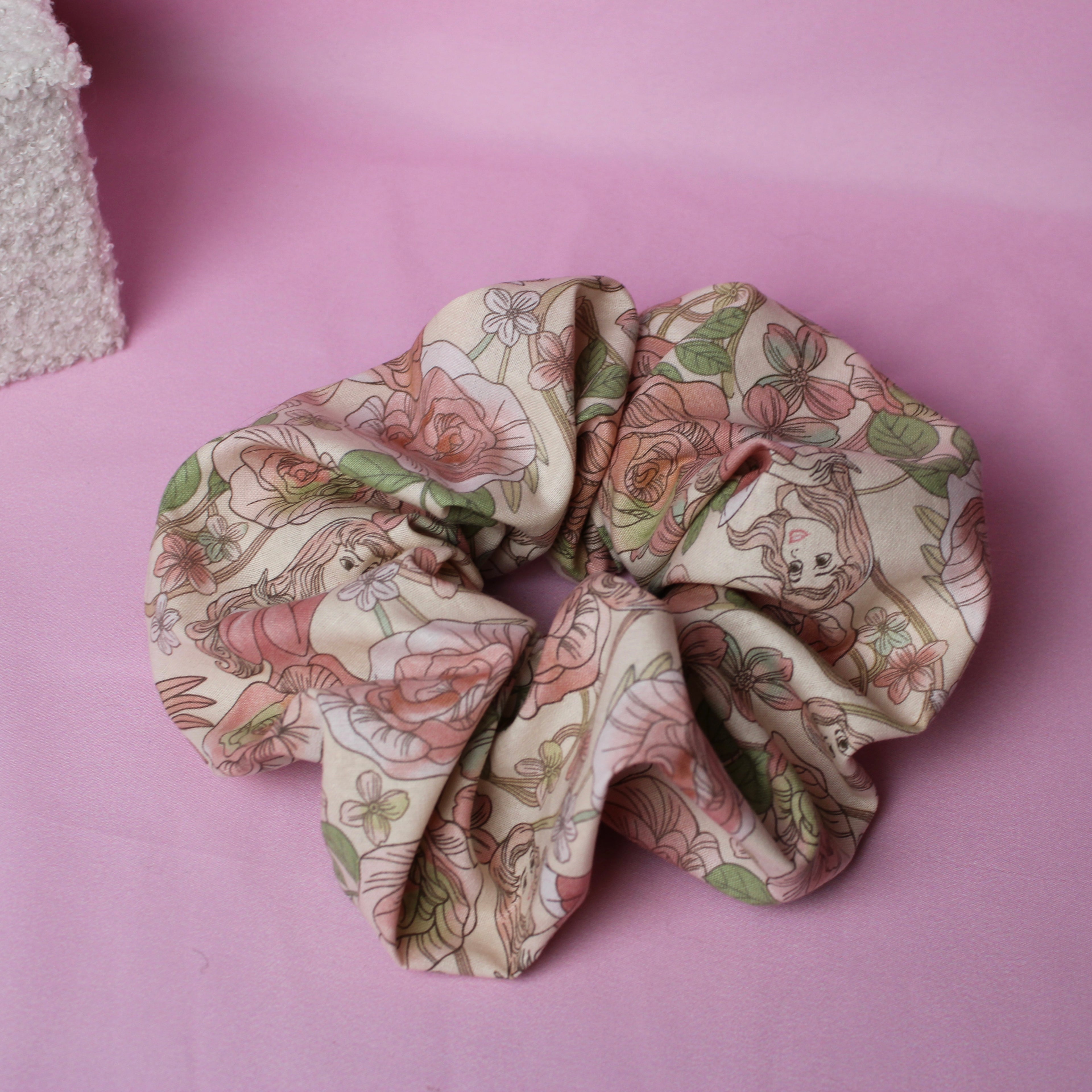 Oversized Scrunchie „Gia“